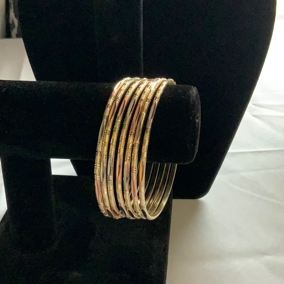Jewelry Semenario 7 Piece Bangles Laminated Gold Poshmark